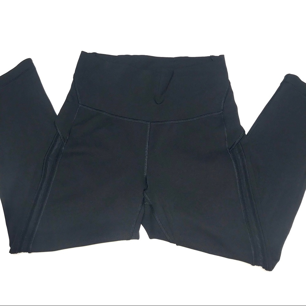 Lululemon Black High-Rise Crop Legging